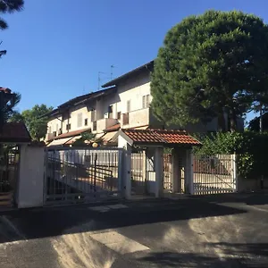 Casa Arcobaleno Корнаредо